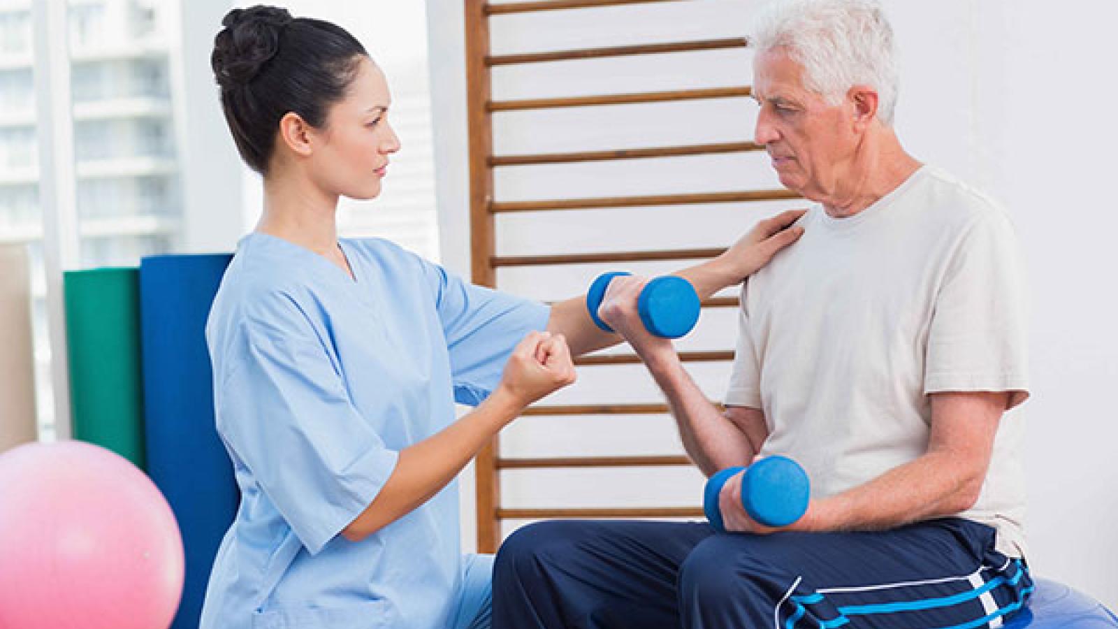 Is there benefit to physical therapy before surgery?