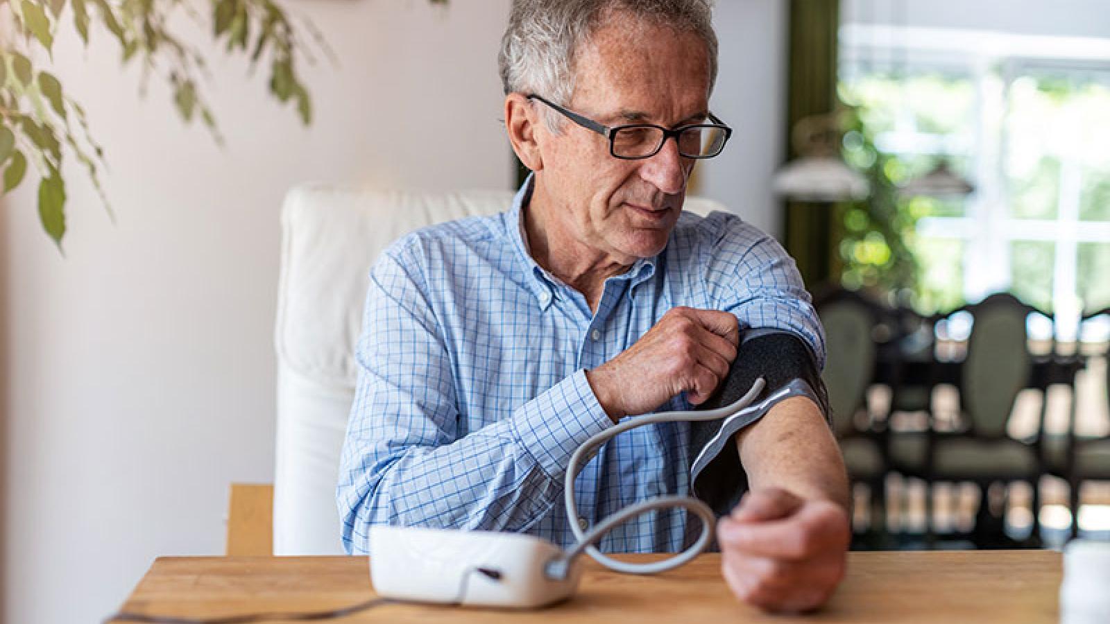 The Right Way to Check Your Blood Pressure at Home